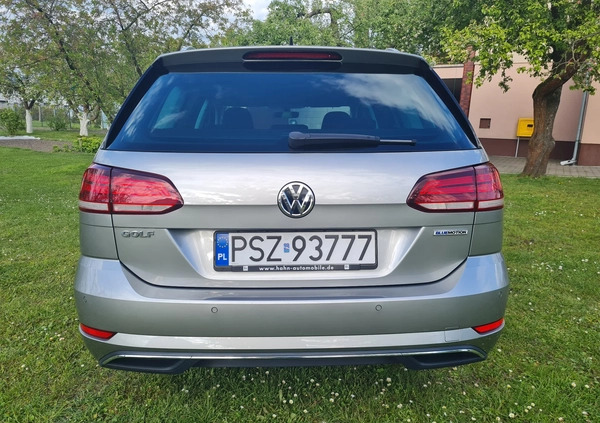 Volkswagen Golf cena 59000 przebieg: 50517, rok produkcji 2018 z Pniewy małe 211